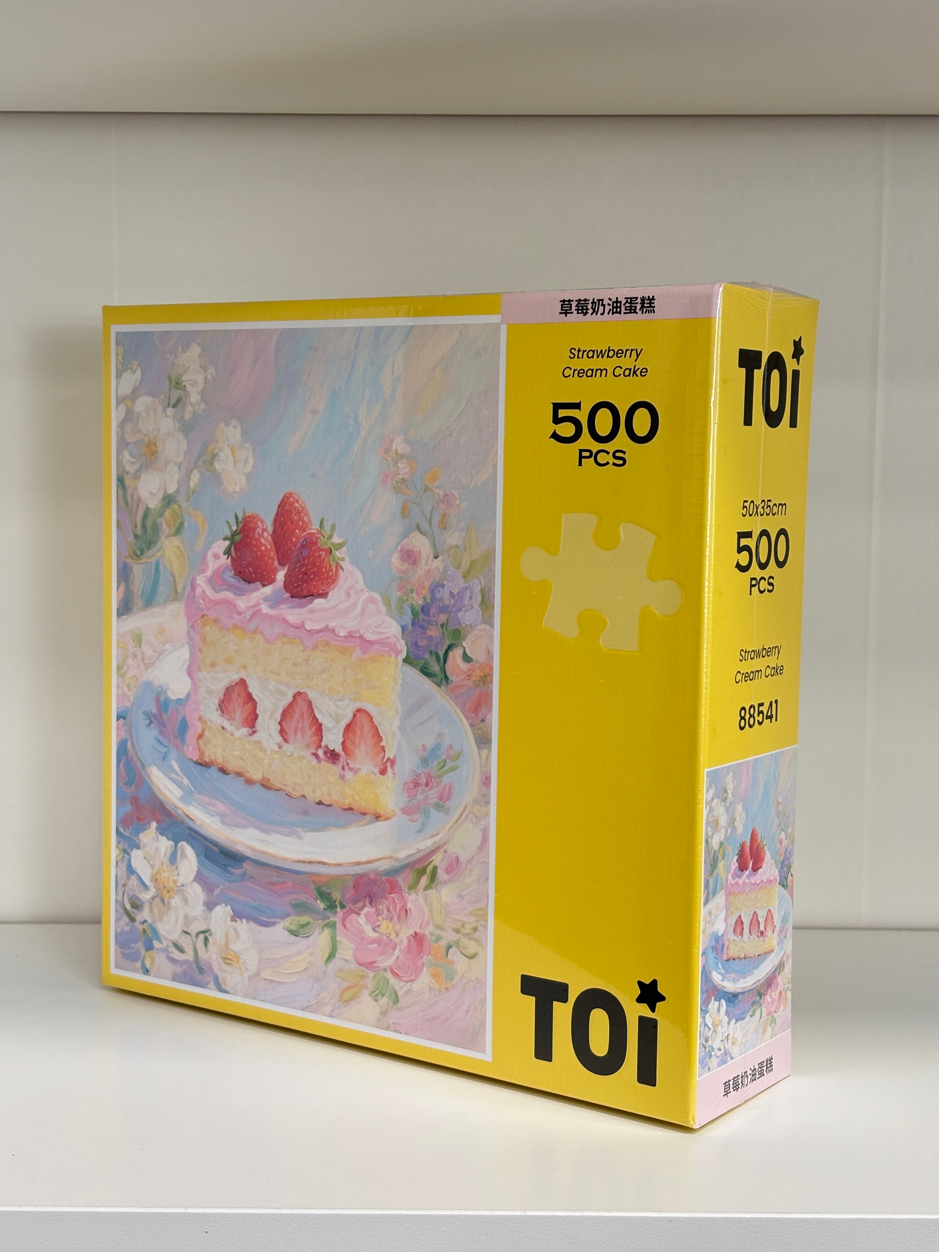 TOI | 500 Pieces | Strawberry Cream Cake 草莓奶油蛋糕